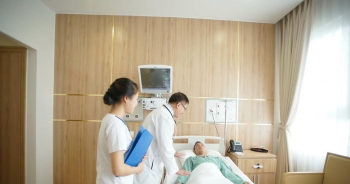 Hiện thực hóa ước mơ “dân tộc khỏe mạnh”: Khơi thông nguồn lực tư nhân