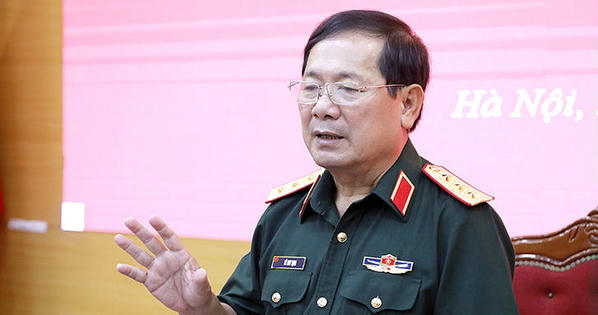 Kéo dài thời gian giữ chức vụ với 2 Thượng tướng Bộ Quốc phòng