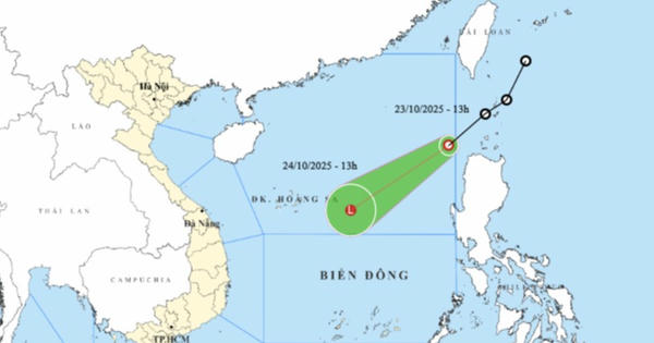 Áp thấp nhiệt đới vào Biển Đông