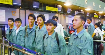Lao động Việt ra thế giới để thoát nghèo