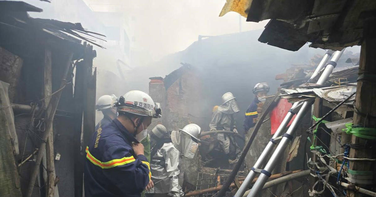 Cháy lớn tại nhà dân ở Tây Mỗ (Hà Nội), một người cao tuổi tử vong