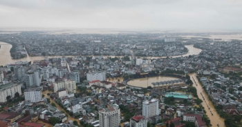 Huế ứng phó trận lũ lịch sử