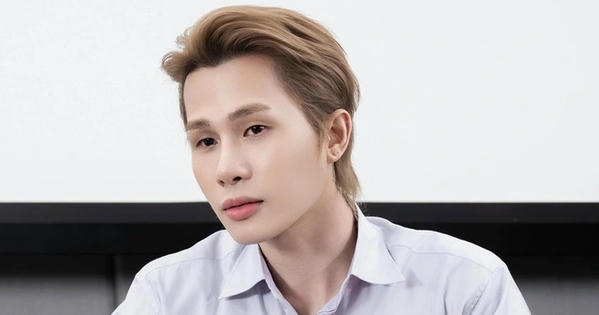 Sở Văn hóa Thể thao TP HCM xử lý nghiêm ca sĩ hát nhạc phản cảm