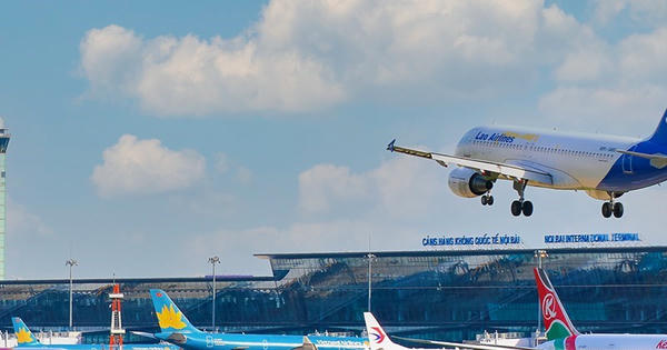 10 tháng, hàng không đạt gần 100 triệu lượt khách