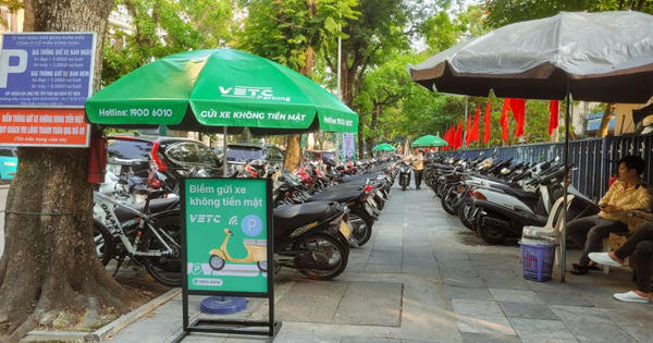 Hà Nội đề xuất thanh toán không tiền mặt tại toàn bộ điểm trông giữ xe