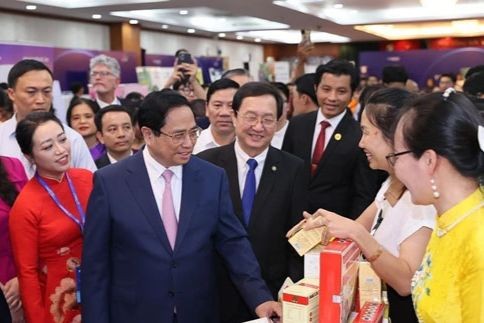 Mùa xuân và dòng chảy đột phá khoa học và công nghệ