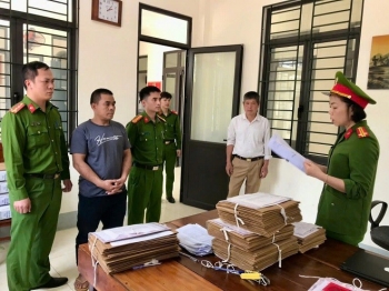 Khởi tố nam thanh niên đánh bạn gãy tay do mâu thuẫn khi tham gia trò chơi tại lễ hội