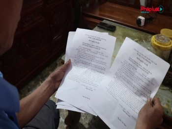Quốc Oai, Hà Nội: Vay tiền trả bằng đất công, nộp lệ phí đất lại không được gì