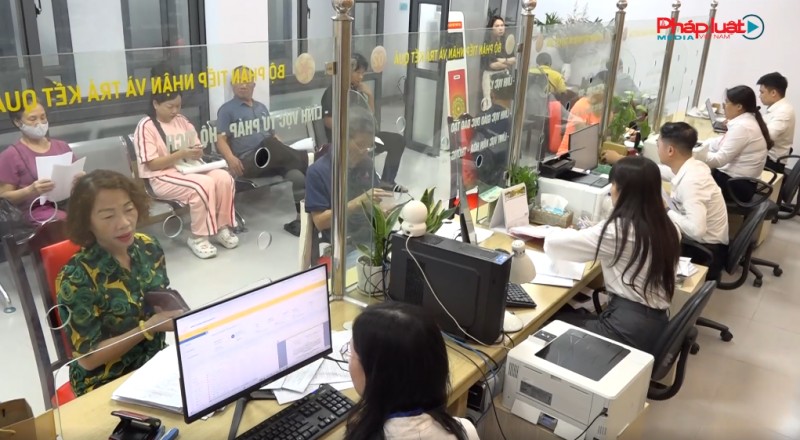 Hà Nội cùng cả nước chính thức vận hành mô hình chính quyền địa phương 2 cấp