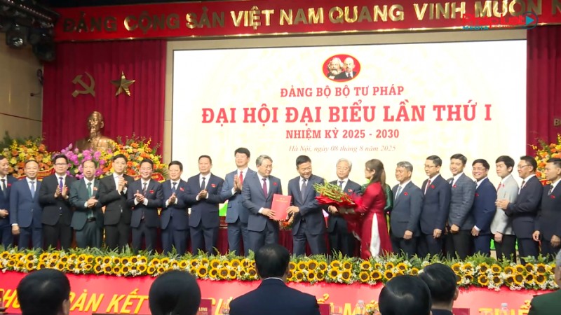 Đại hội Đảng bộ Bộ Tư pháp lần thứ I, nhiệm kỳ 2025-2030 thành công tốt đẹp, xác định 3 đột phá chiến lược cho nhiệm kỳ mới