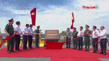 Khánh thành cầu Phong Châu mới: Thành quả của tốc độ, kỷ luật và quyết tâm