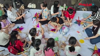 Nhiều hoạt động trải nghiệm thú vị dành cho các em nhỏ nhân dịp tết Trung thu