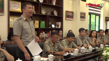 Đoàn công tác của Bộ Tư pháp trao quà hỗ trợ khắc phục hậu quả thiên tai tại tỉnh Thái Nguyên