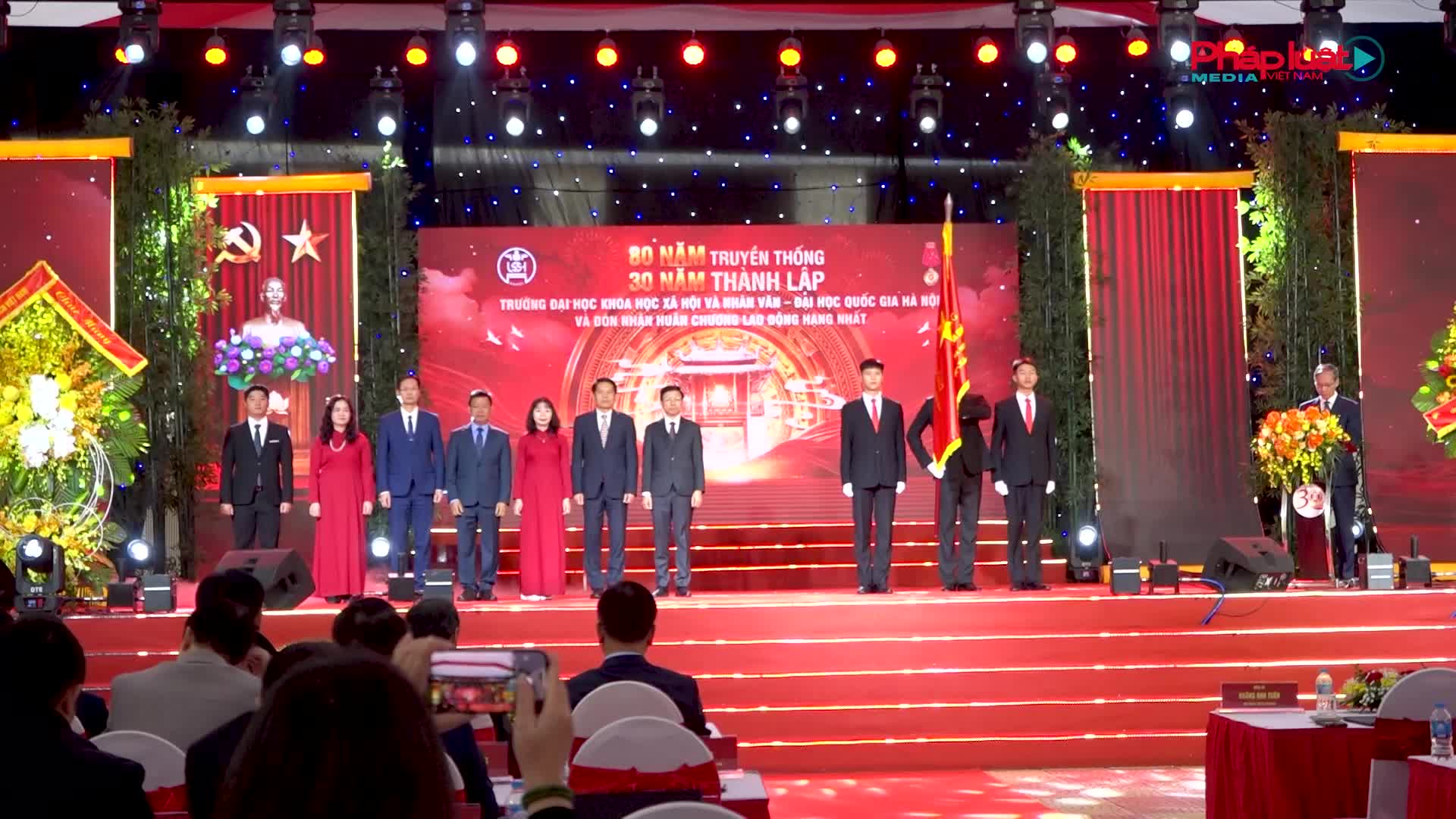 Phó Thủ tướng Lê Thành Long: Trường Đại học KHXH&NV xứng đáng trở thành trung tâm đào tạo chất lượng cao, nghiên cứu hàng đầu