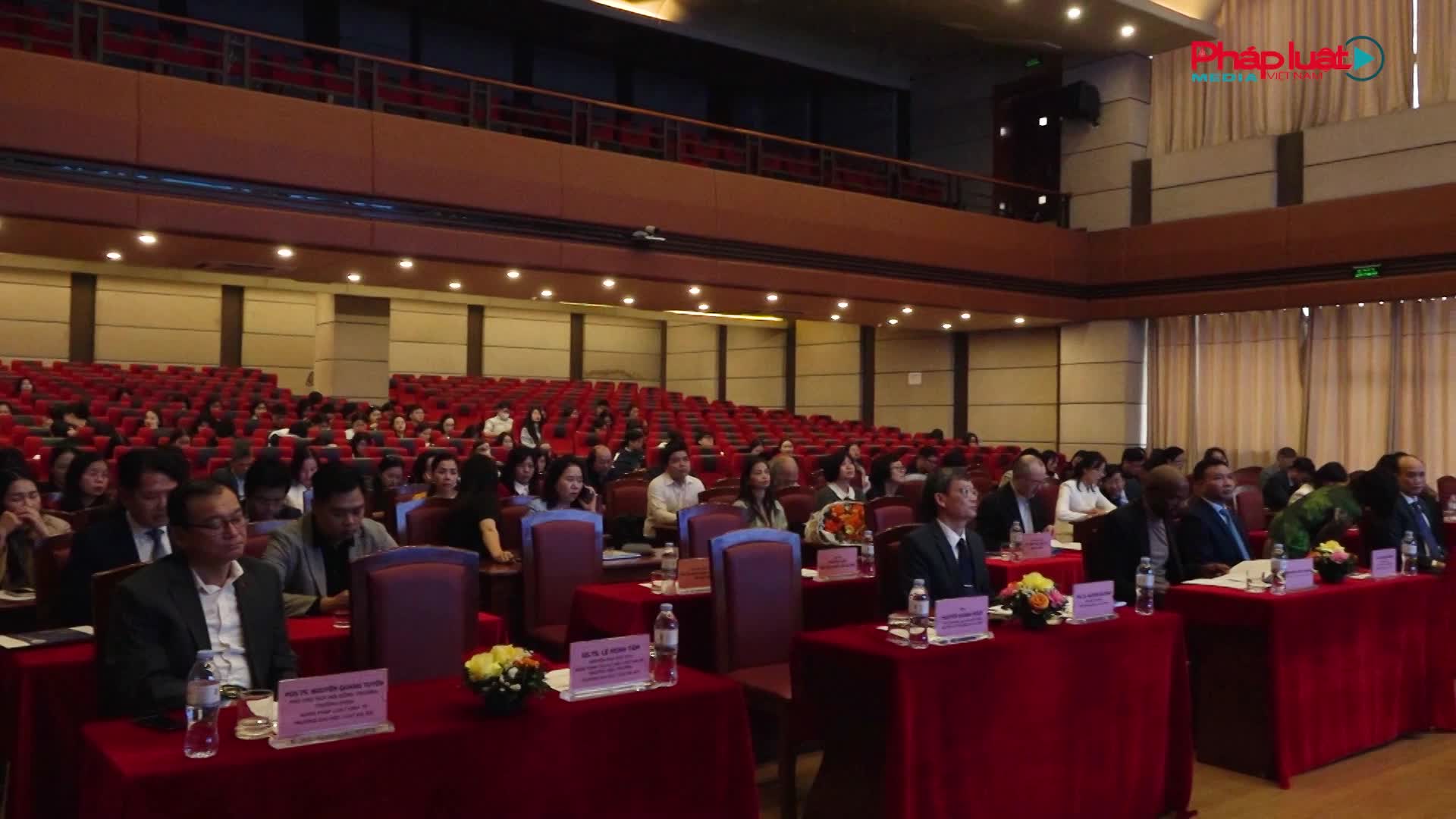 Trường Đại học Luật Hà Nội phong tặng danh hiệu Giáo sư Danh dự