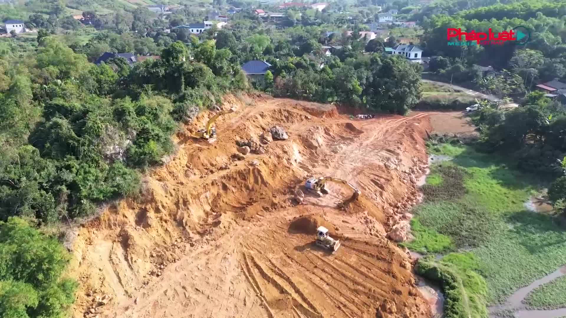 Phú Thọ: Cần làm rõ dấu hiệu "gom đất, bạt núi" để phân lô bán nền quy mô lớn tại xã Tu Vũ