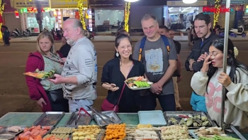 Phố đi bộ Kim Đồng: Điểm hẹn văn hóa – du lịch mới của tỉnh Cao Bằng