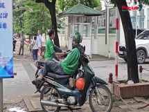 Hà Nội dự kiến siết khu vực hoạt động của xe ôm chạy xăng