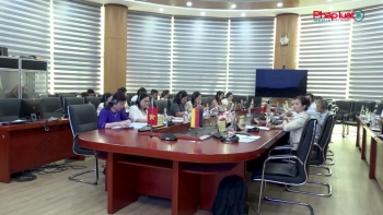 Giải quyết vụ án hành chính trong thời đại AI: Góc nhìn từ Đức và Việt Nam